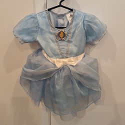 Cinderella dress (6-12m).