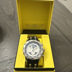 Invicta Pro Diver Chronograph Quartz Men's Watch With Case