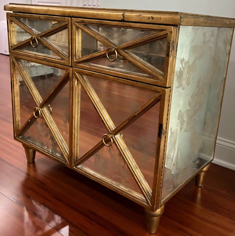 Worlds Away Humphrey G cabinet Set Of 2