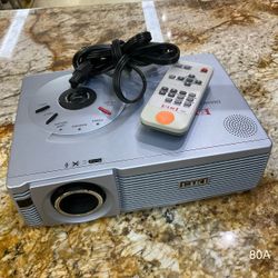 Eiki Diamond Projector LC-SD12 with Remote