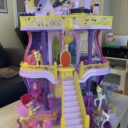 My Little Pony Cutie Mark Magic Canterlot Castle Playset with Accessories
