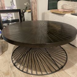 Kanister brown cocktail table deals