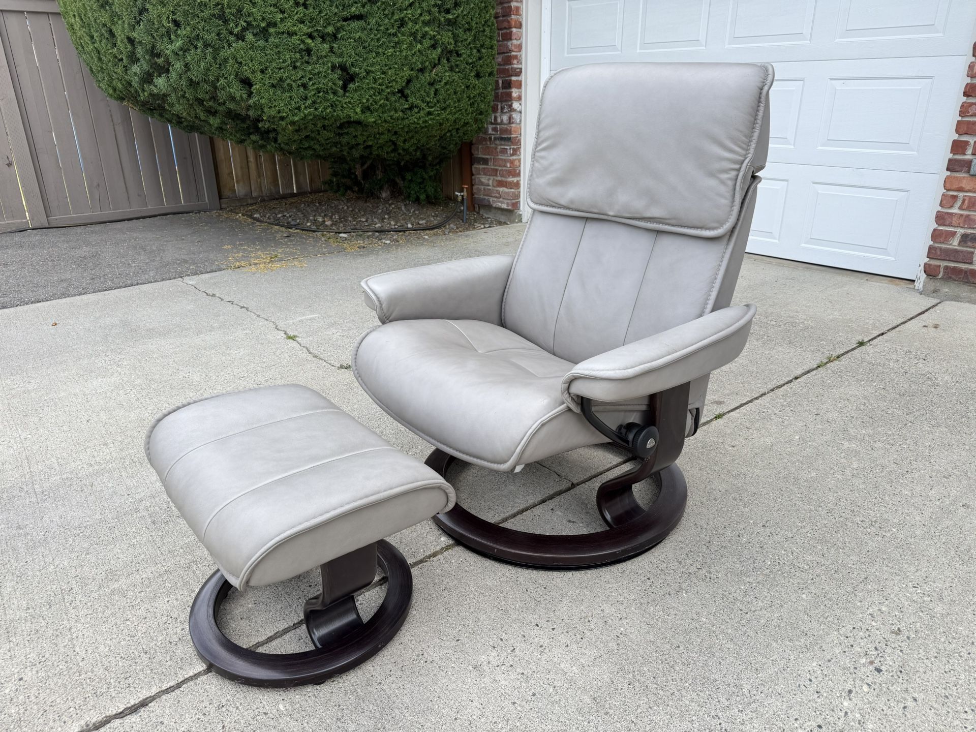 Ekornes Stressless “ Admiral “ Recliner and Ottoman, Norway