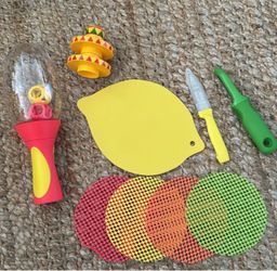 MARGARITA COCKTAIL MARACA SHAKER LIME CUTTING BOARD SOMBRERO BEER BOTTLE HATS