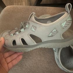 Keen Women Shoes 