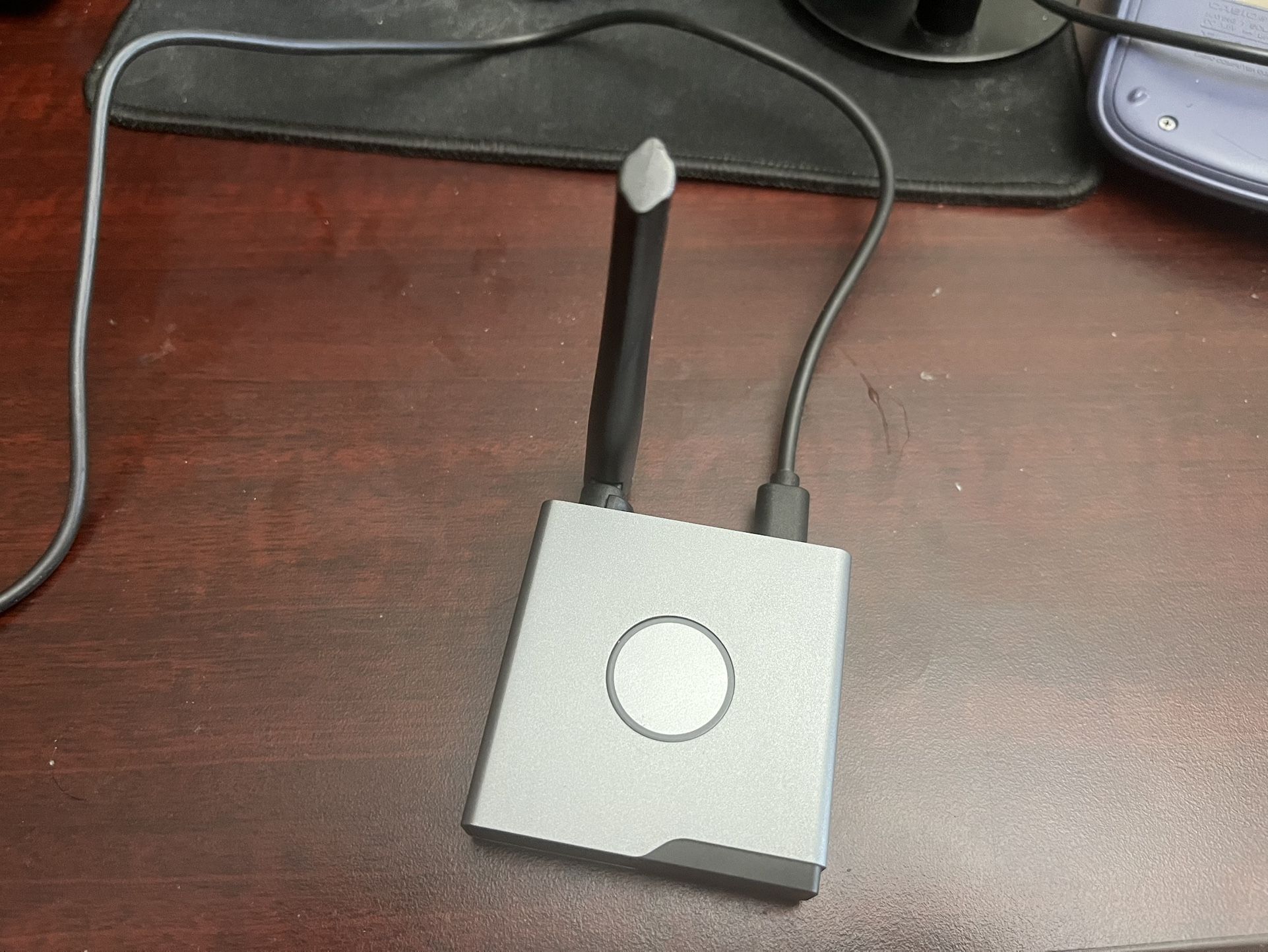 Wireless Receiver For Projector