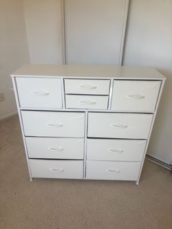 White dresser for bedroom with 10 drawers