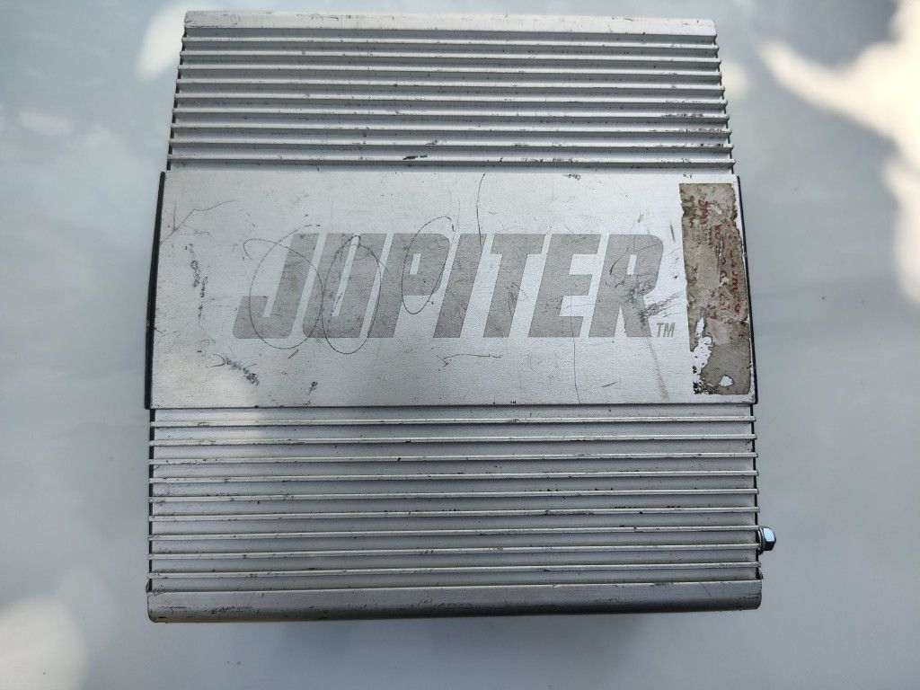 Jupiter 2,000 Watt Power Inverter
