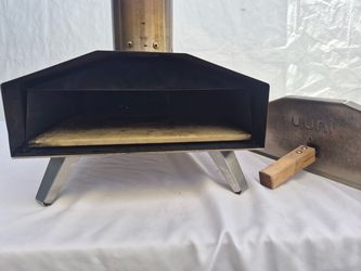 Uuni pizza oven