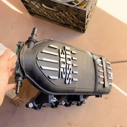 Boss 302 Manifold 
