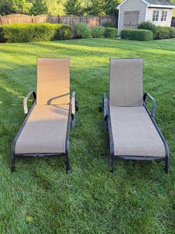 Aluminum Chaise Loungers