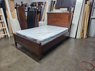 Full bed and mattress