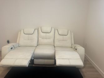 White leather sofa (recliner)