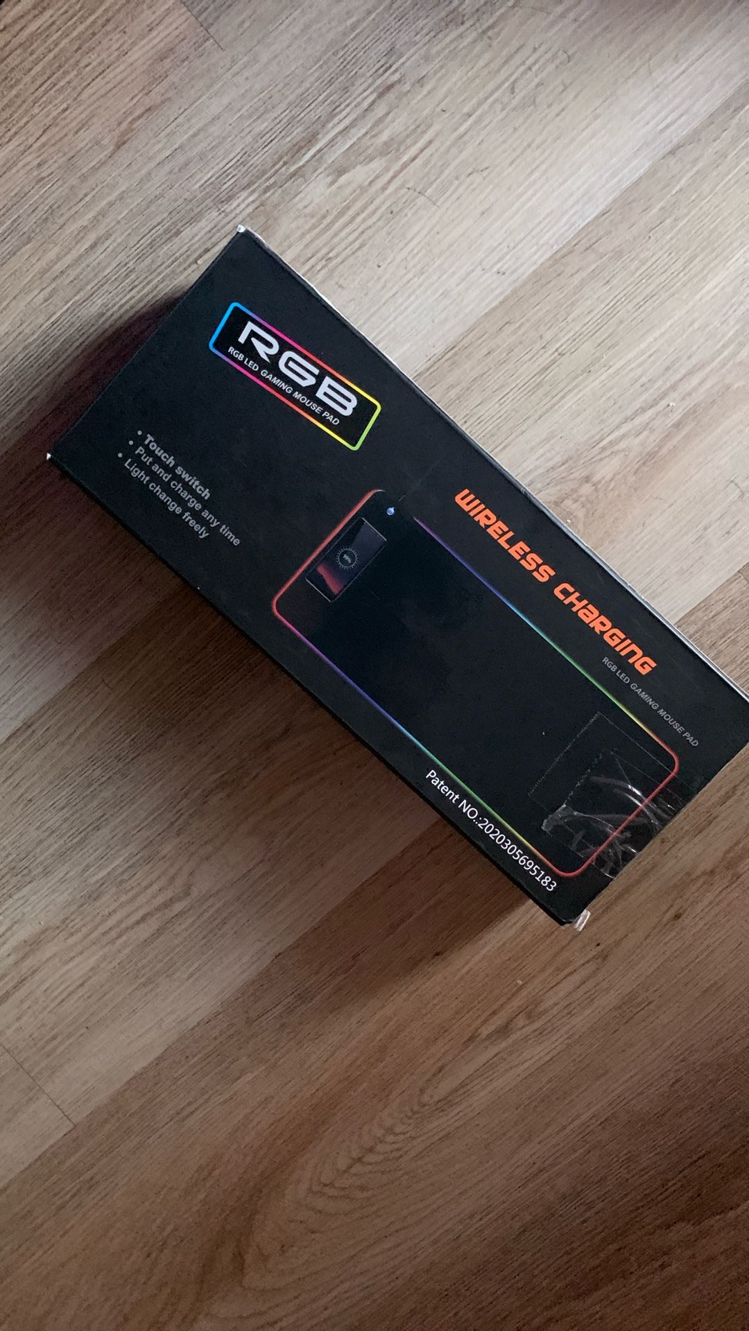 Gaming Mouse Pad W Wireless Charger