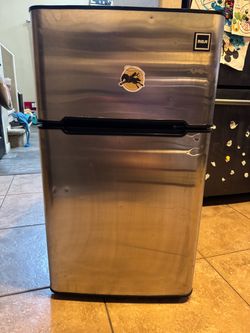 RCA Stainless Steel Mini Fridge with Freezer