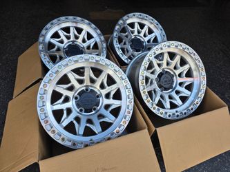 17" LOCK Lunatic rims