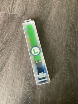 Nintendo Super Mario Luigi Power Up Band Green Super Nintendo World