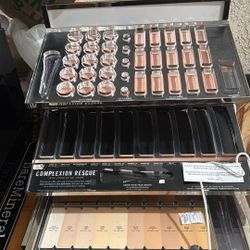 Bare Mineral Display