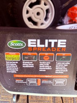 Scott’s Elite spreader.