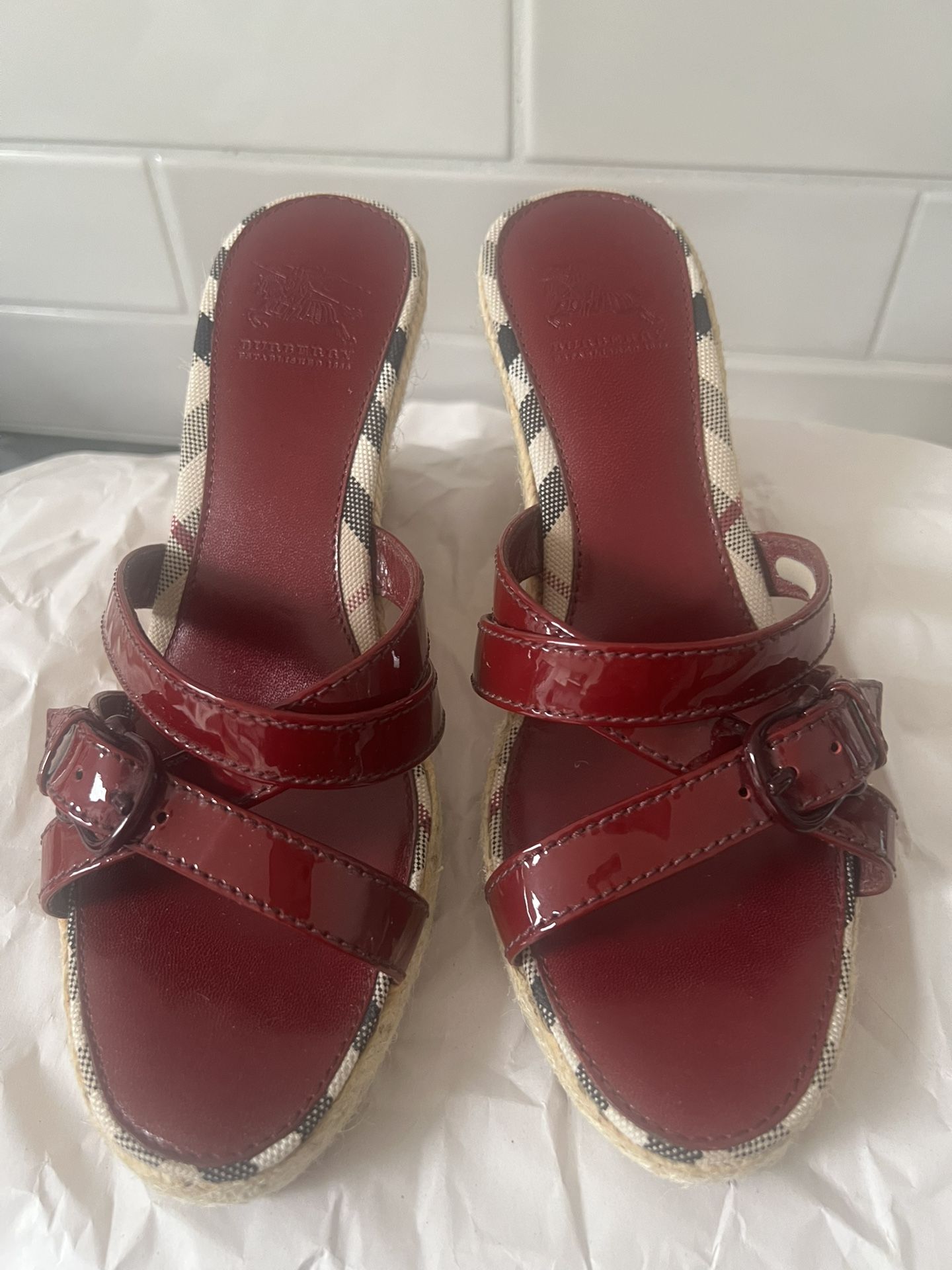 Wedge Burberry Sandals Size 37
