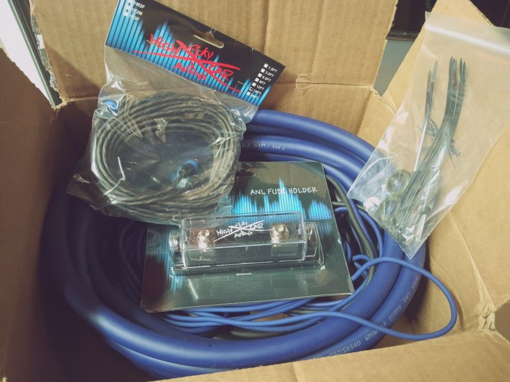 Sky High Audio Zero Gauge Amplifier Installation Kit. Brand New Never Used. FREE DELIVERY IN PORTLAND VANCOUVER AREA