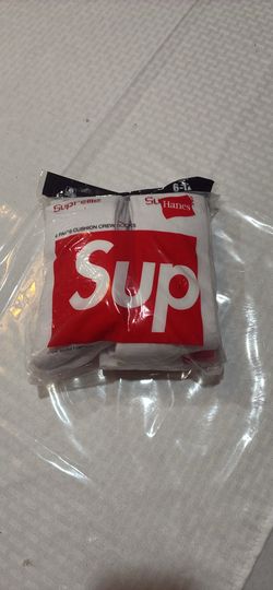 Supreme x Hanes Men’s 4 Pairs Cushioned Crew Socks White 6-12 Logo