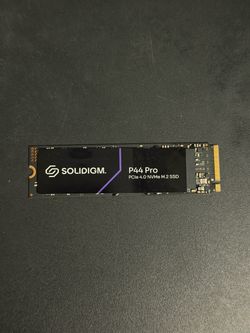 Solidigm 2TB Pcie NVMe SSD