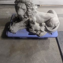 Concrete Lion With Lamb