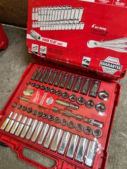 Milwaukee 3/8 in. Drive SAE/Metric Ratchet and Socket Mechanics Tool Set (56- Piece)