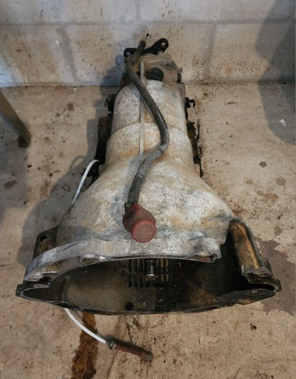 Mercedes Benz W126 4-Spd AUTO transmission