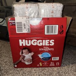 Newborn Huggies 