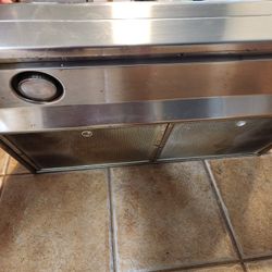 FREE BROAN UNDER CABINET RANGE HOOD