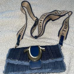 Purses, Diapers, And Baby Supplies ! 