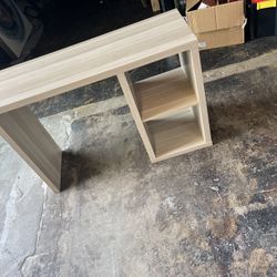 DESK