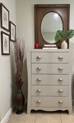 Tall dresser