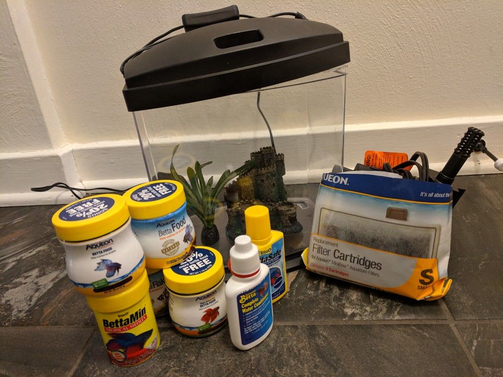 Beta Fish Tank + Accessories