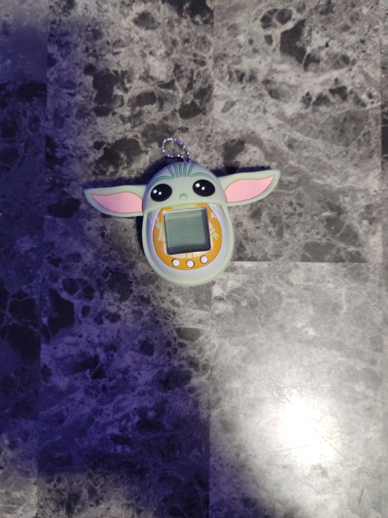 Baby Yoda Tomagotchi 