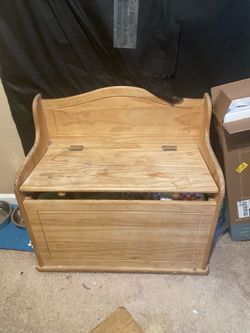 toy bench