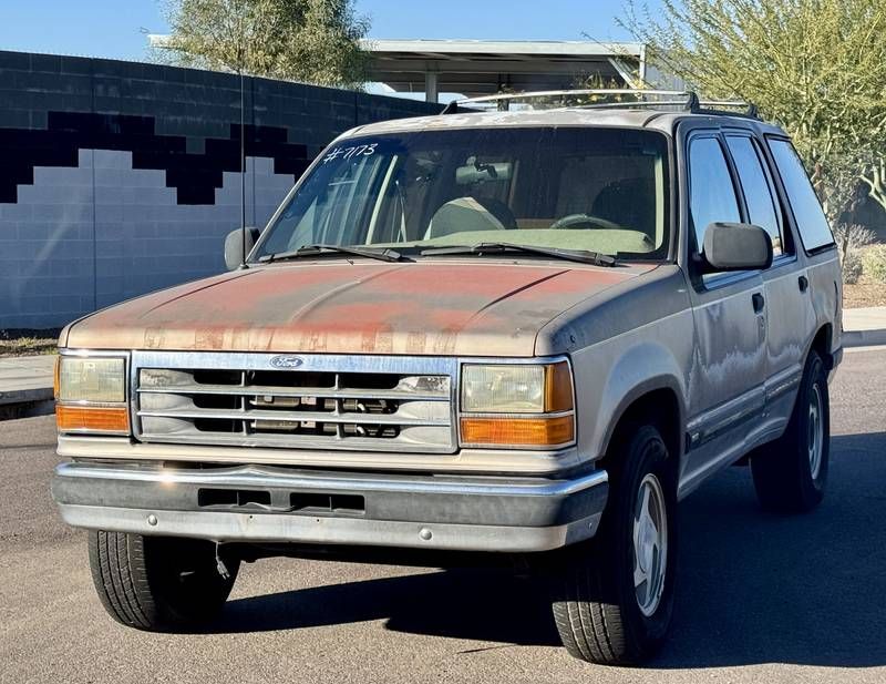 🚨 Auction this Saturday - 1992 Ford Explorer 4 Door SUV
