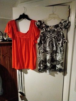 Woman's Tops