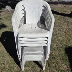 Plastic Lawn Chairs