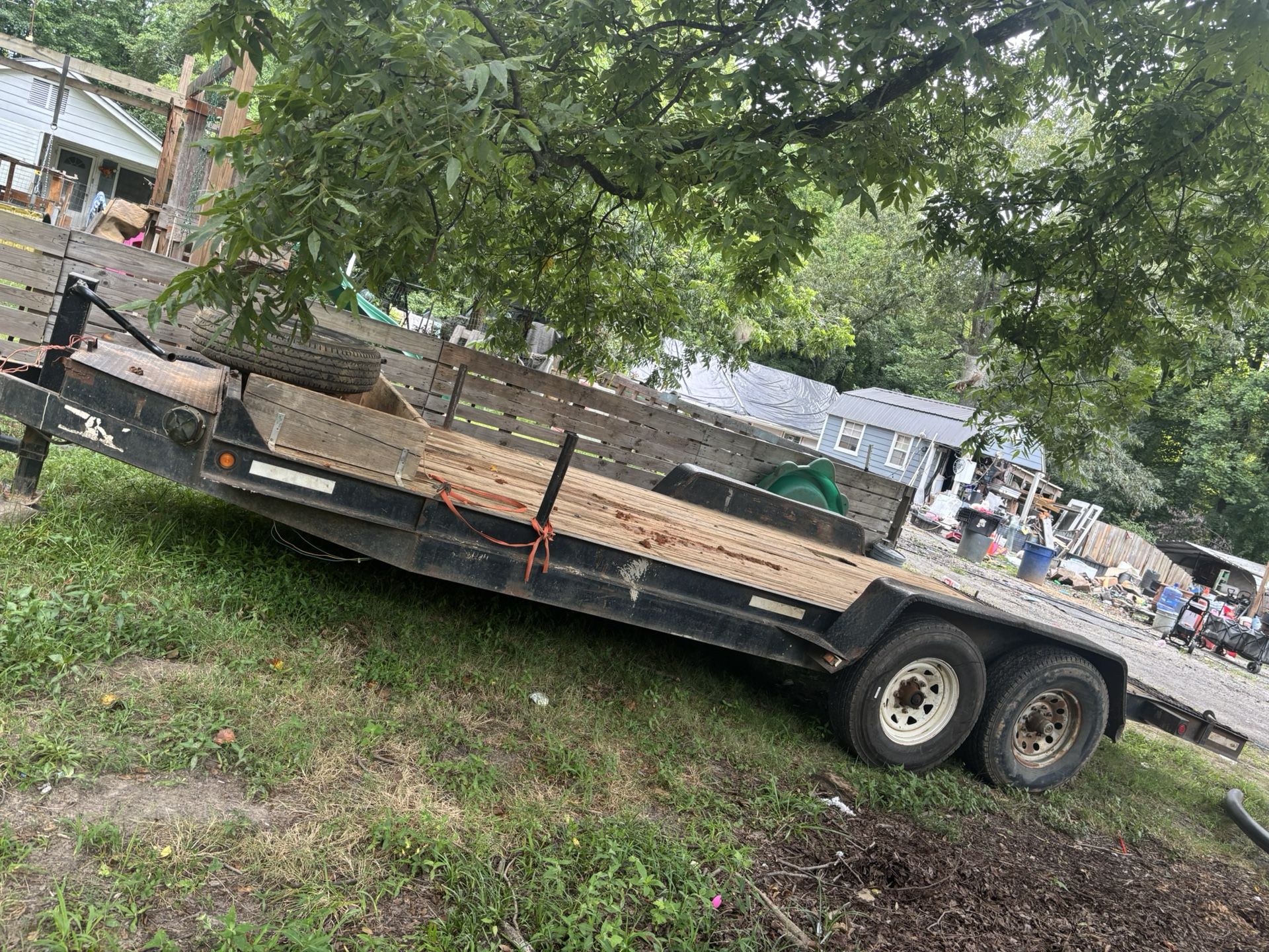 Trailer