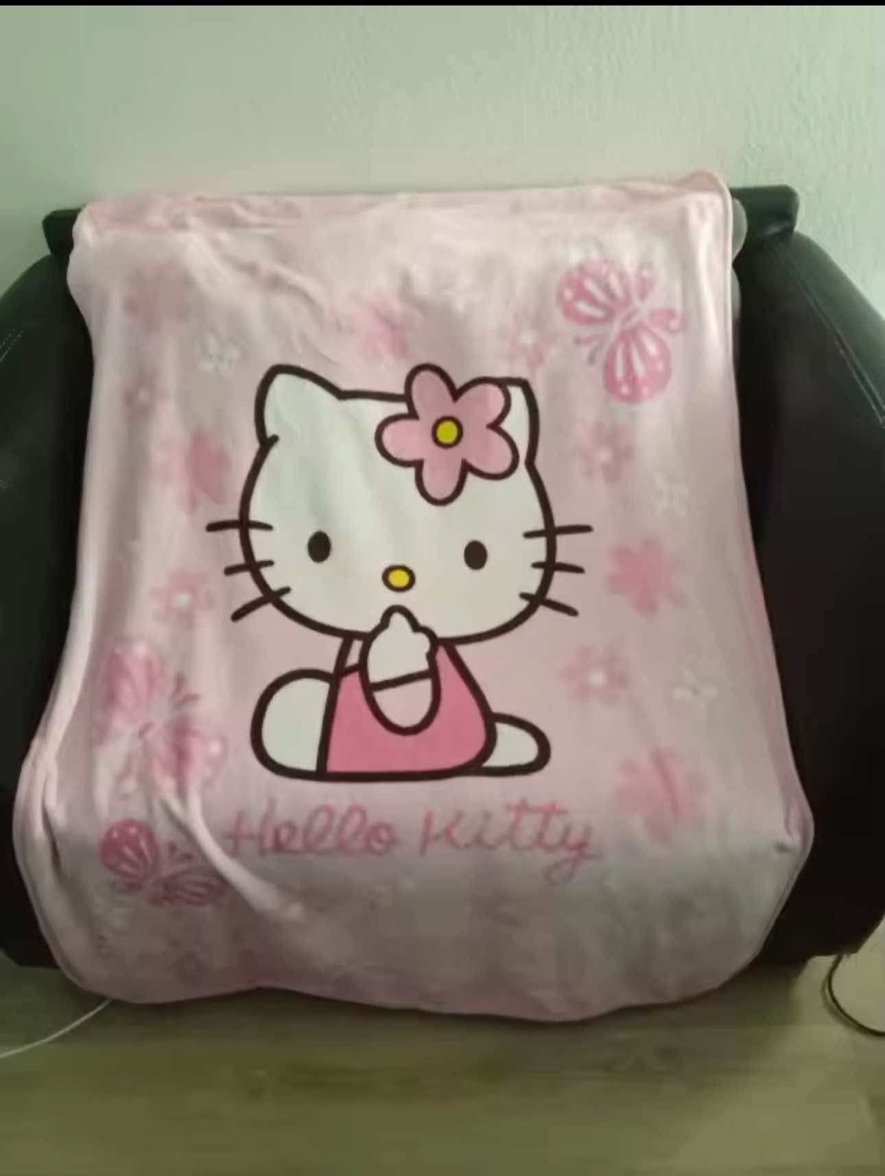 Hello Kitty Blanket 
