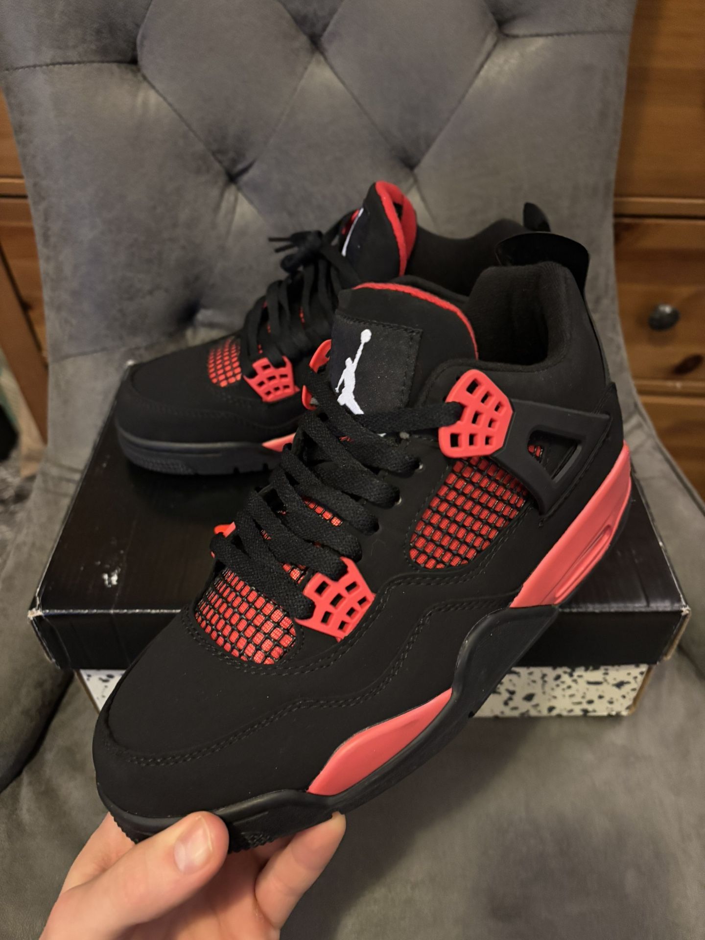 Red Thunder 4s - Size 7 Men’s Sneakers