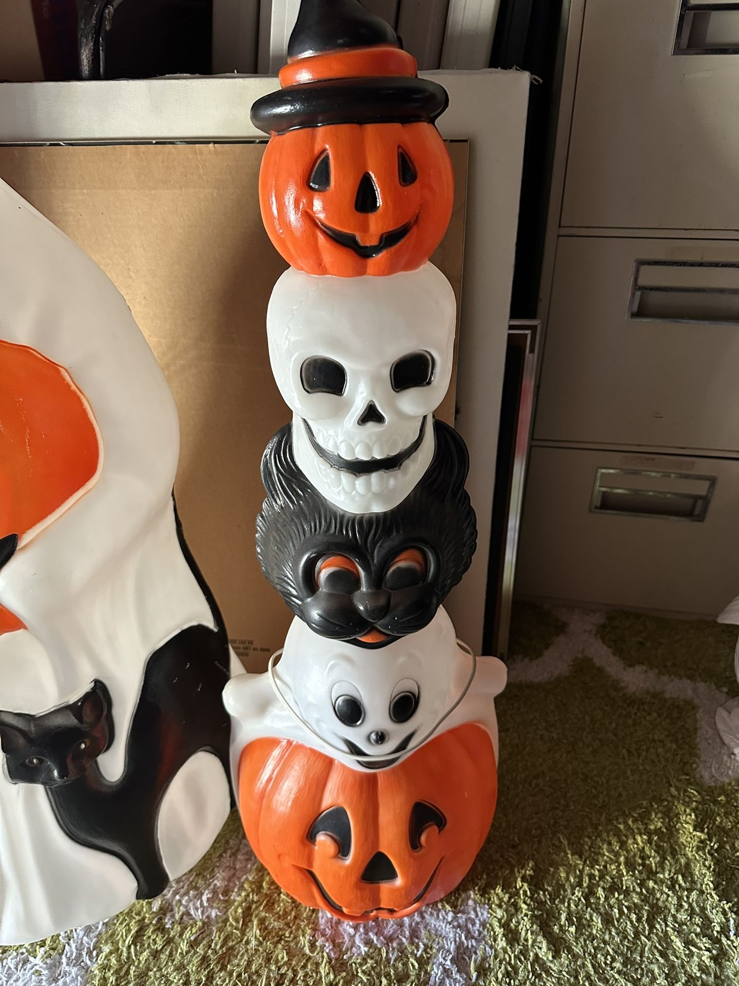 Vintage HALLOWEEN Blow Mold CAT Skull JOL Ghost