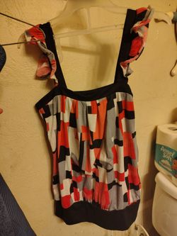 WOMEN'S MULTI-COLORED TANK TOP WITH THICK RUFFLED STYLE STRAPS, IN GREAT CONDITION! (SIZE: S)