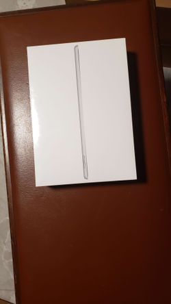 Apple iPad (9th Generation)  silver 