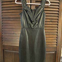 NWT Haute Monde black faux leather zip up mini dress size Small