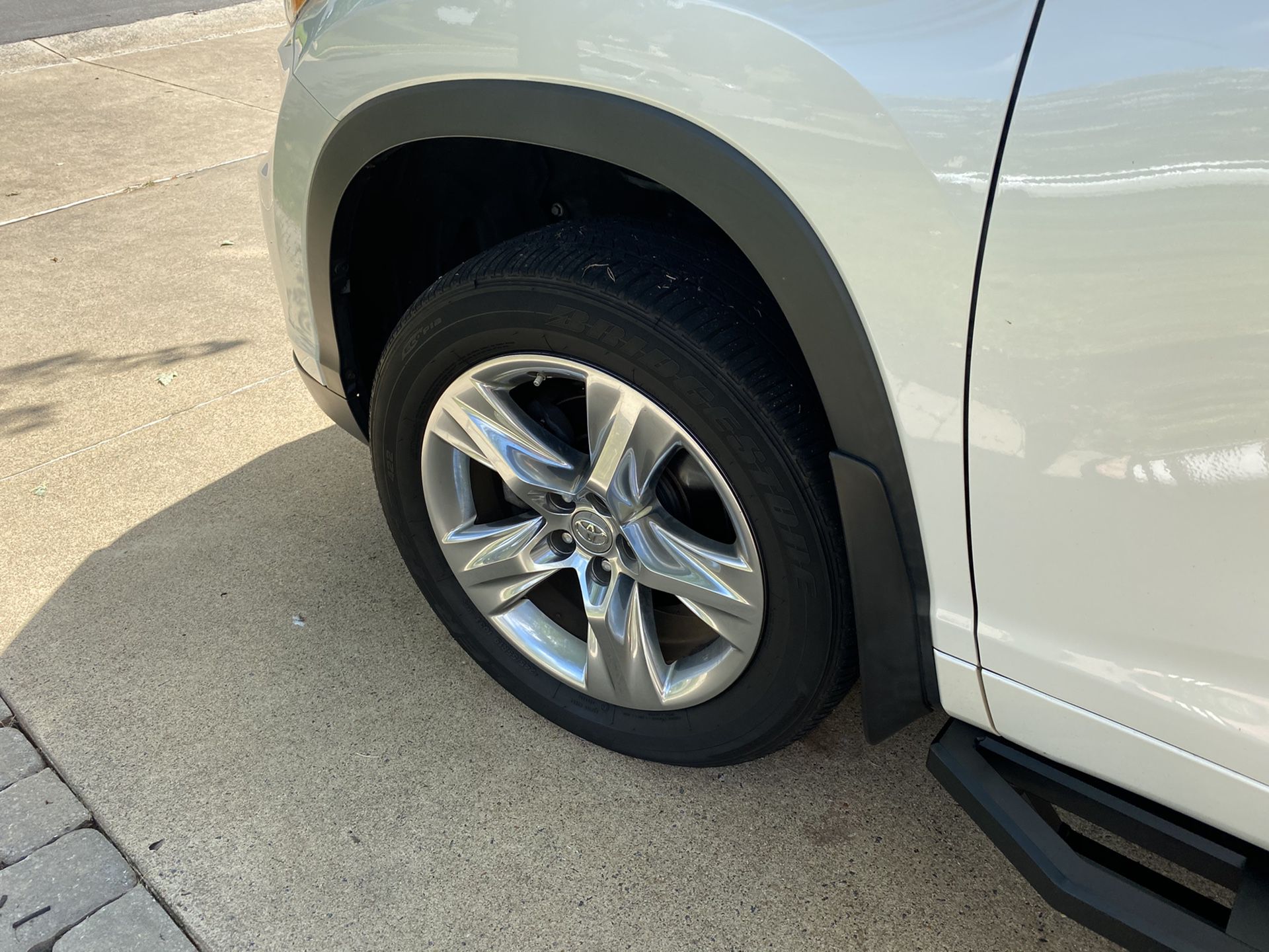 19” Rims with Tires. Stock wheels off my 2015 Toyota Highlander