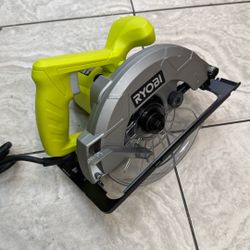 Ryobi 7-1/4 Inch Circular Saw